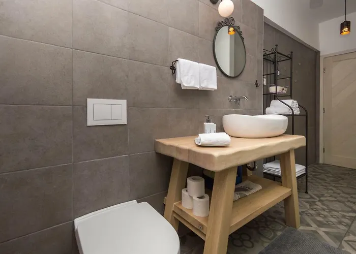 Luxury Lucy In Center With Amazing Sea-view 스플리트