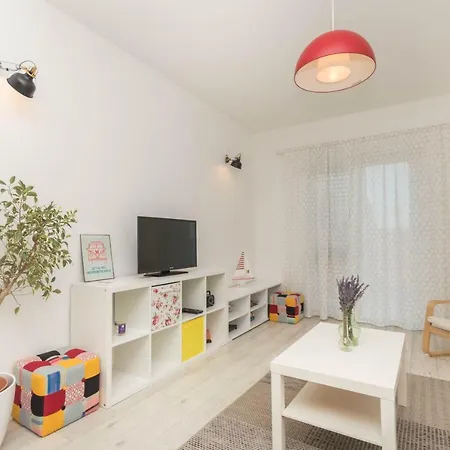 Διαμέρισμα Luxury Lucy In Center With Amazing Sea-view *